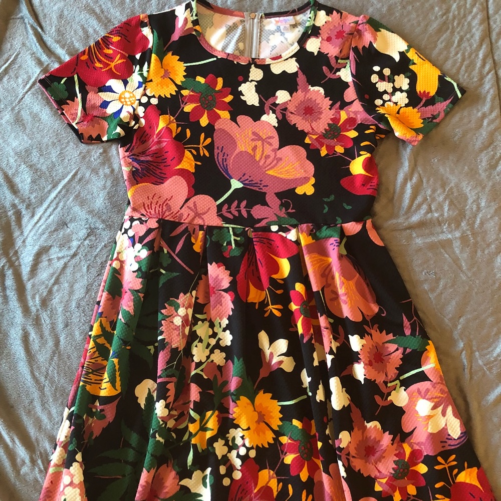 Lularoe Amelia Dress